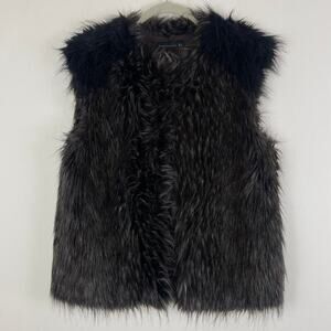 Zara black fur vest size medium 100% acrylic lining and lining 100% cotton